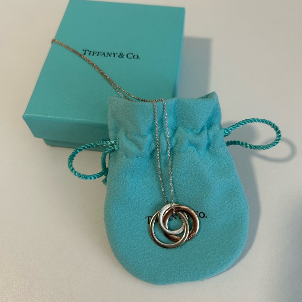 Tiffany & Co. Interlocking Circles Pendant Necklace
